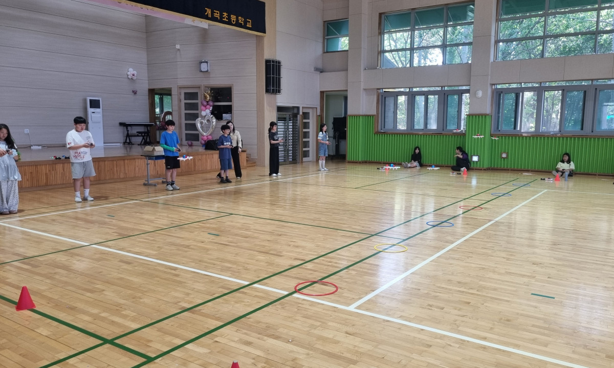 김포시 학교 드론교육 35개 학급으로 확대...900여 명 미래기술 수업